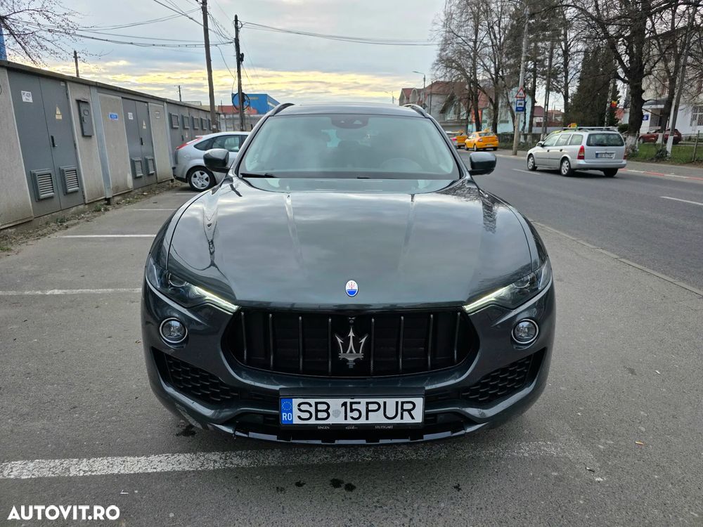 Maserati Levante - 3