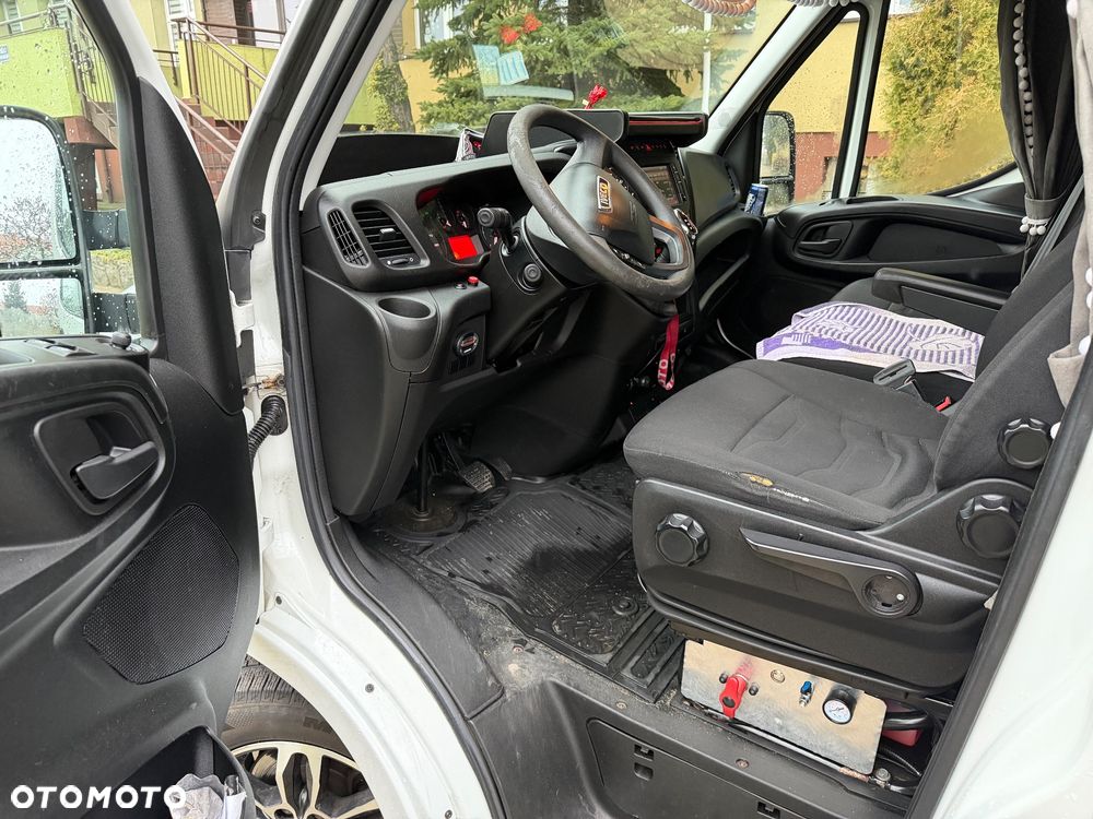 Iveco DAILY 35s17 3.0 HiMatic 8HP - 6