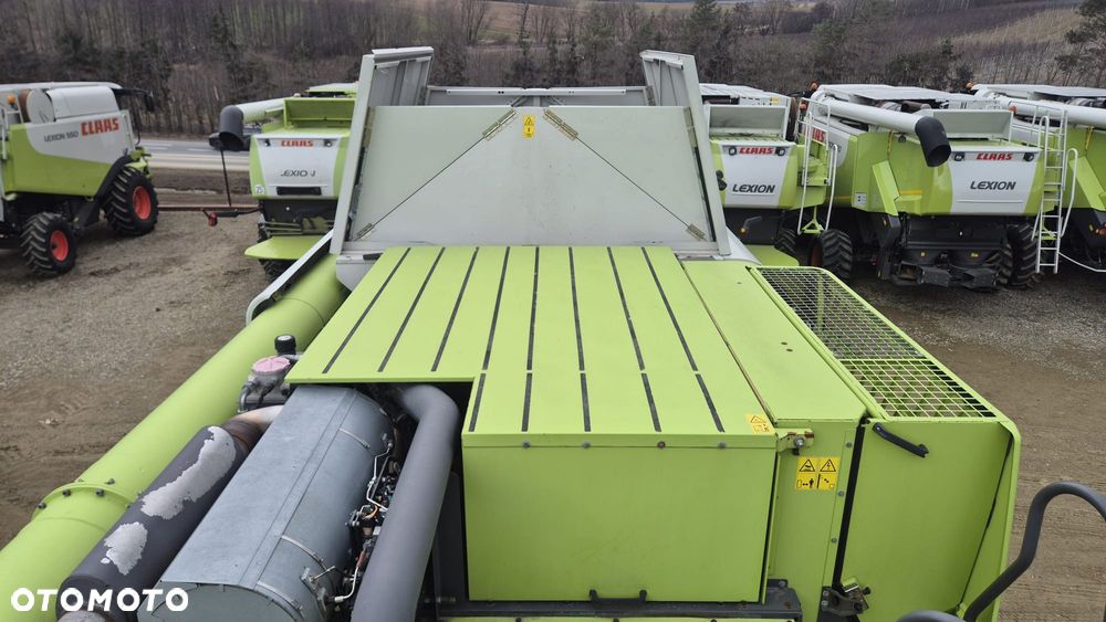 Claas Lexion 660 z hederem - 18
