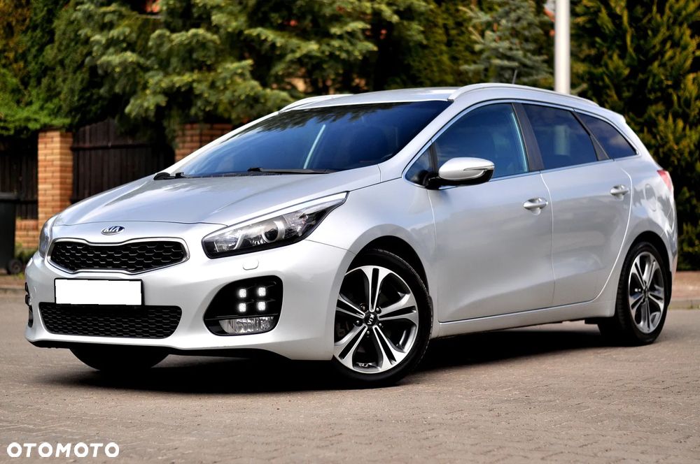 Kia Ceed 1.6 CRDi 136 ISG GT Line - 6