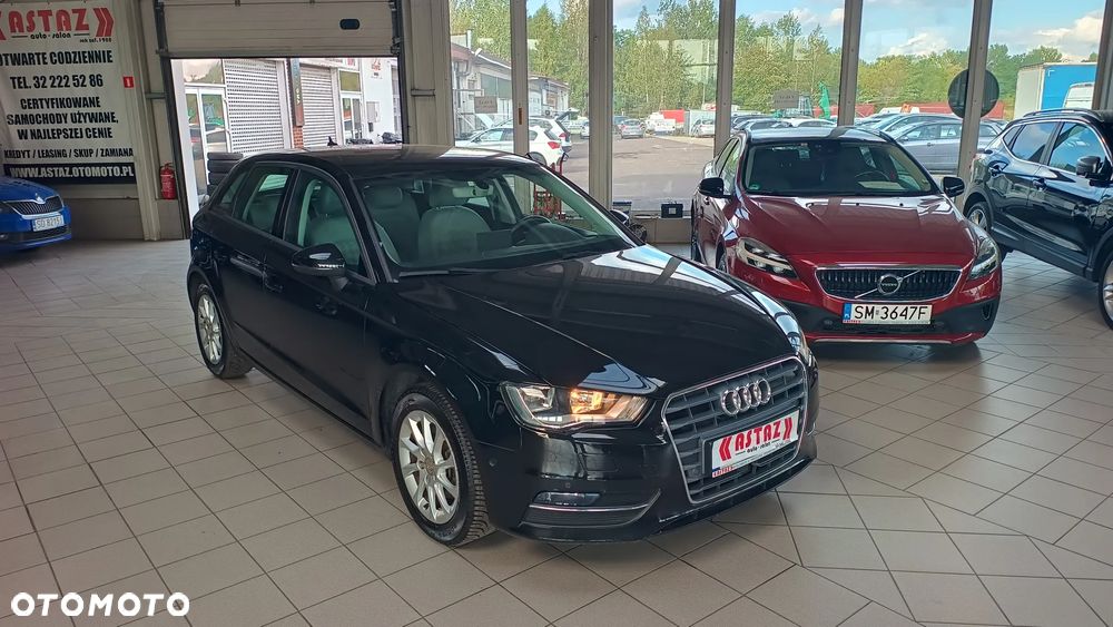 Audi A3 Sportback 1.4 TFSI Ambiente - 3