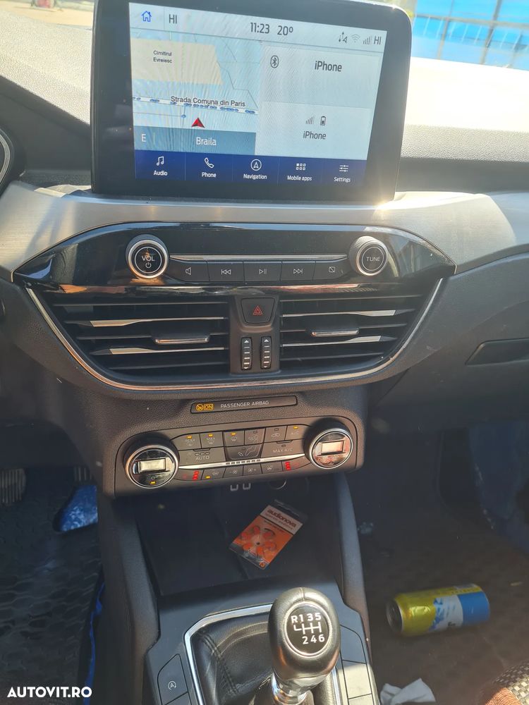Ford Kuga 1.5 EcoBoost FWD Titanium - 5