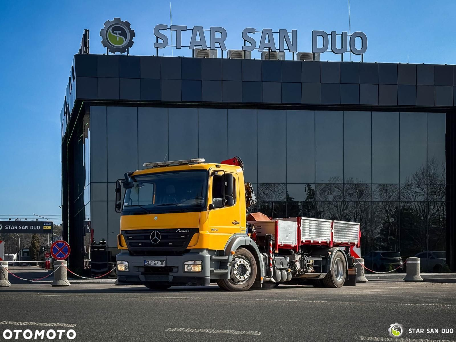 Mercedes-Benz AXOR 1824 4x2 HMF 975 HDS Żuraw Wywrotka Rotator - 11