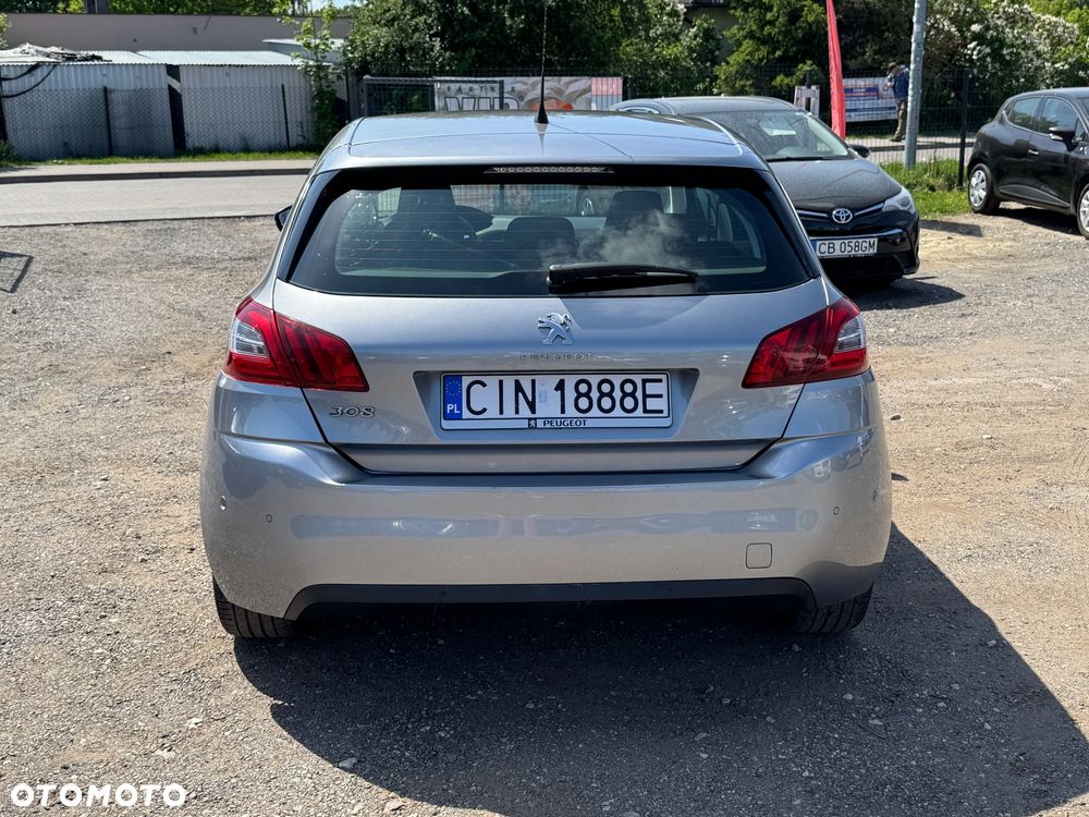 Peugeot 308 1.6 e-HDi Active S&S - 15
