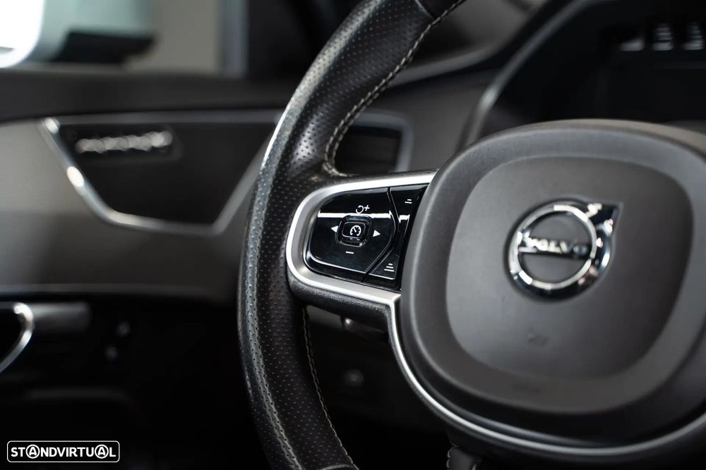 Volvo XC 90 2.0 D4 R-Design - 20