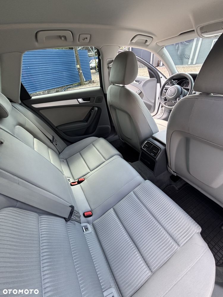 Audi A4 Avant 2.0 TDI clean diesel Multitronic - 13
