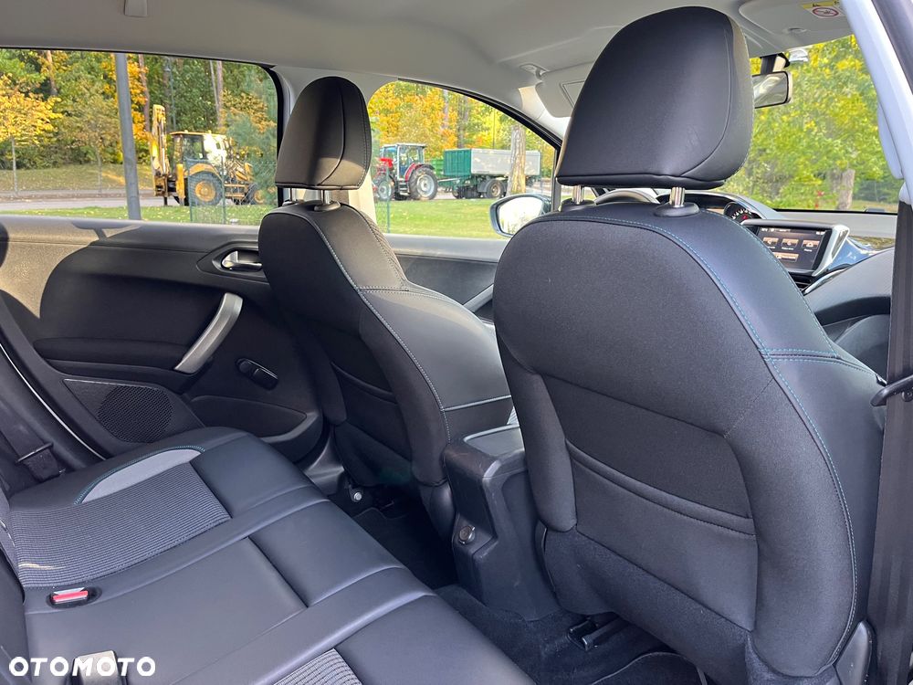 Peugeot 2008 PureTech 110 Stop&Start Urban Move - 12
