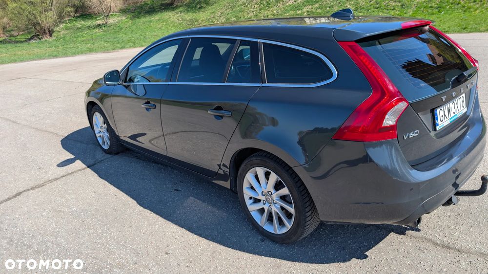 Volvo V60 - 14