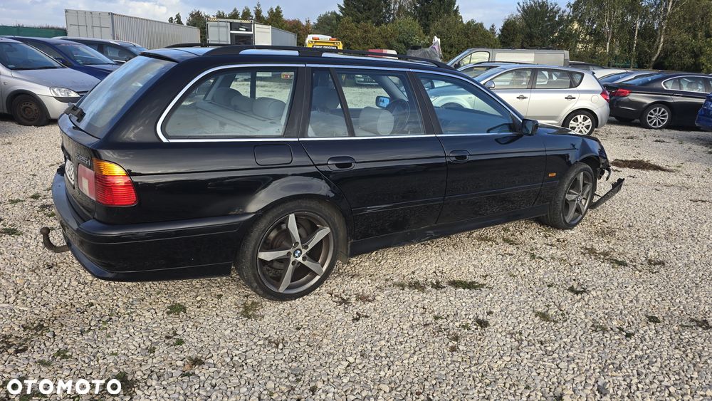 BMW Seria 5 - 10
