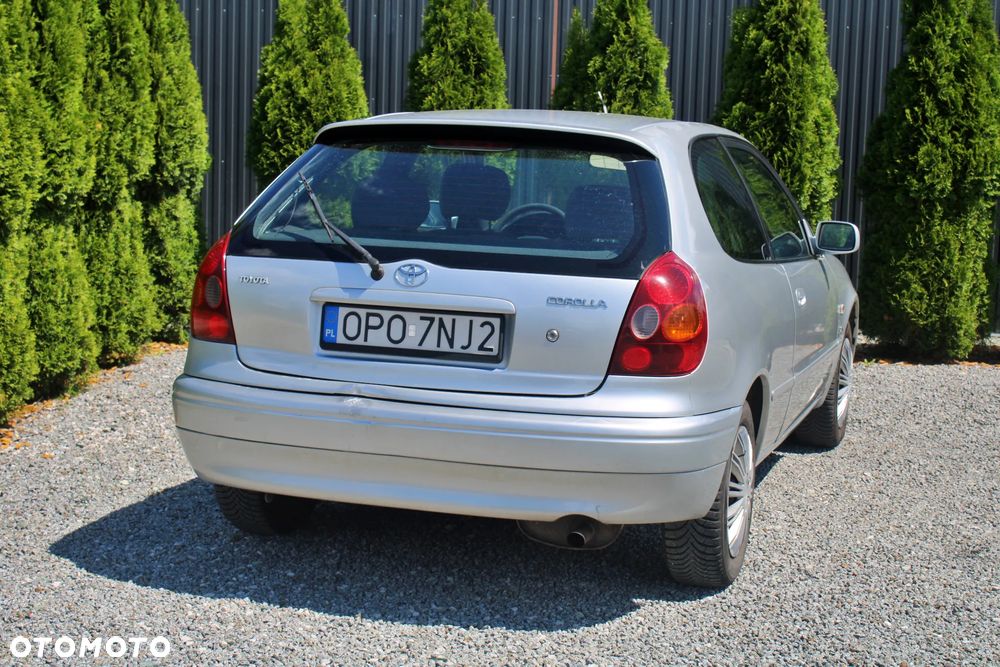 Toyota Corolla 2.0 D-4D - 5