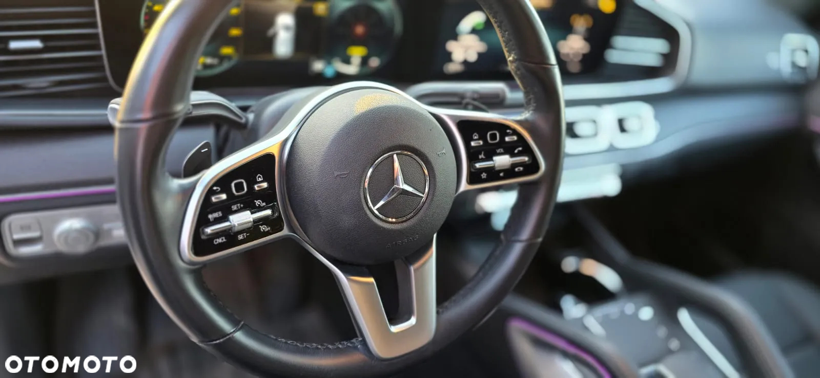 Mercedes-Benz GLE - 14