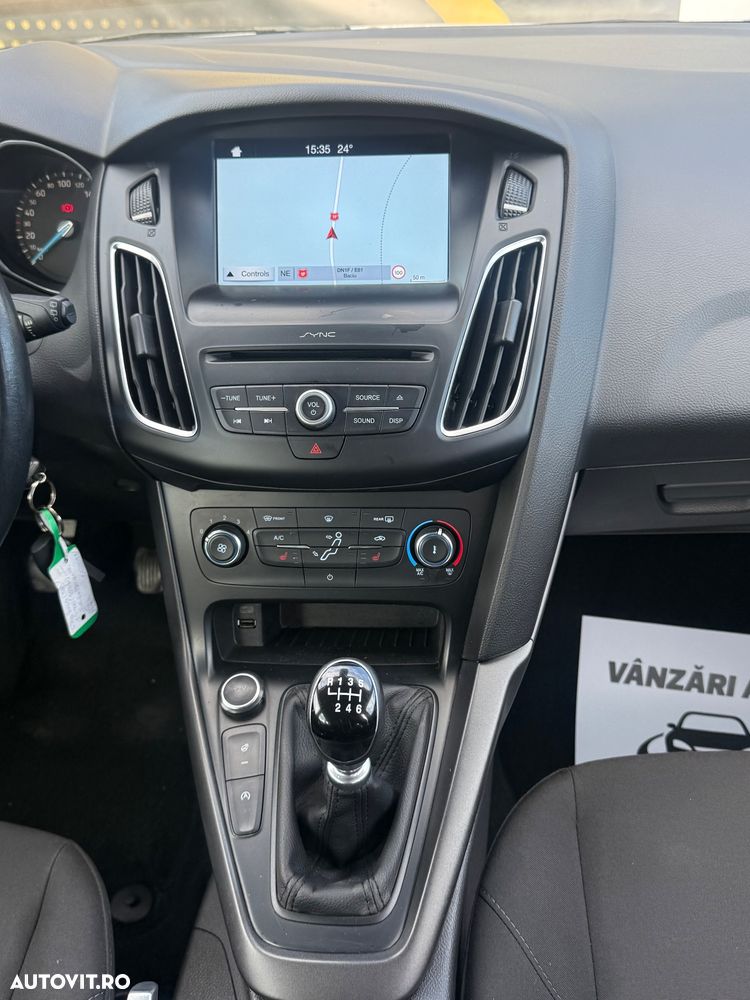 Ford Focus 1.5 TDCi Titanium - 18