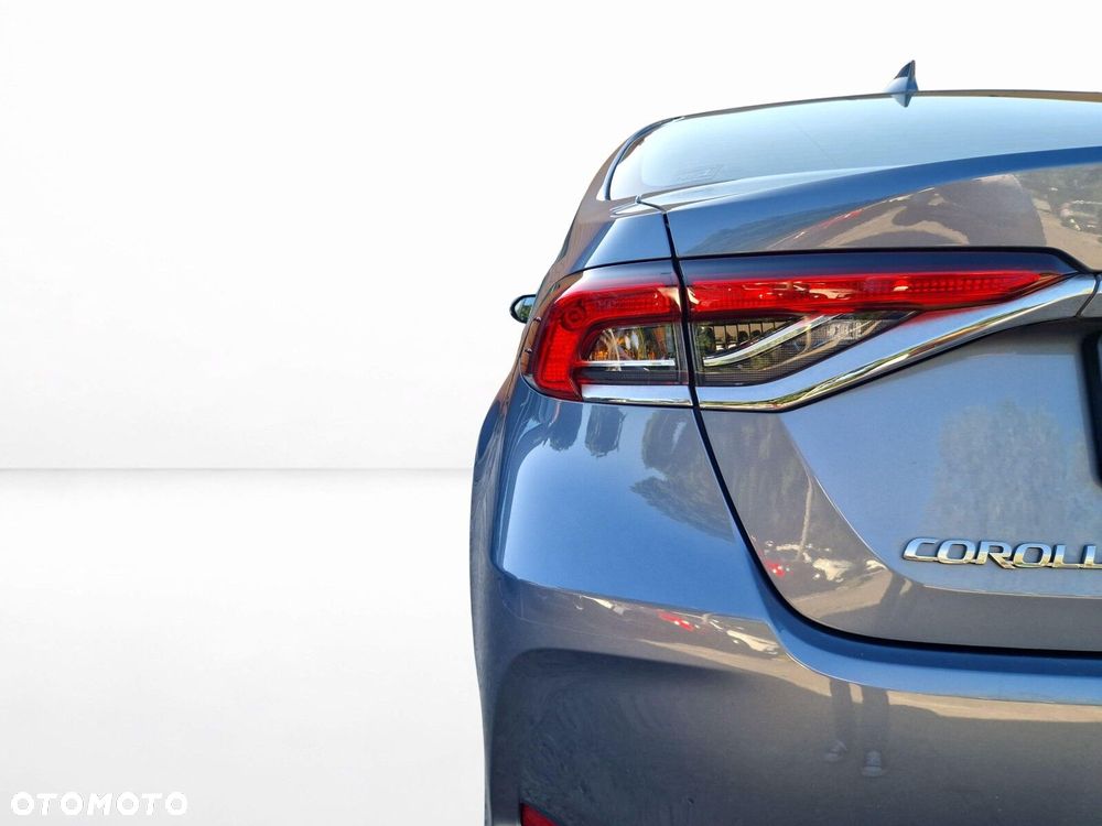 Toyota Corolla - 11