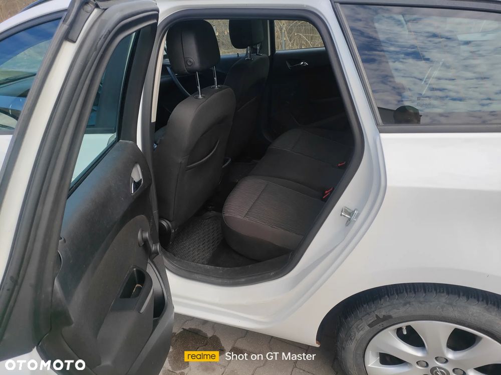Opel Astra 1.6 Sport - 13