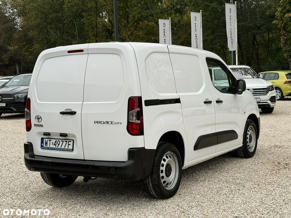 Toyota Proace City - 3