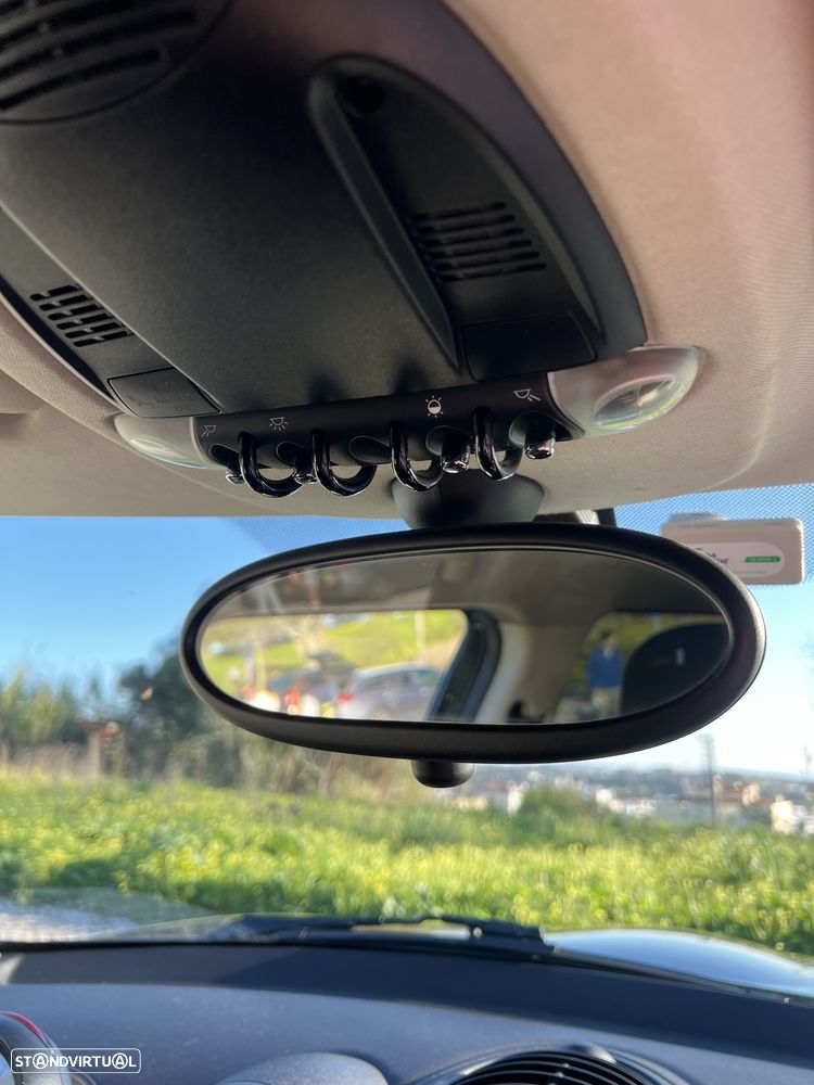 MINI Countryman Cooper D - 18