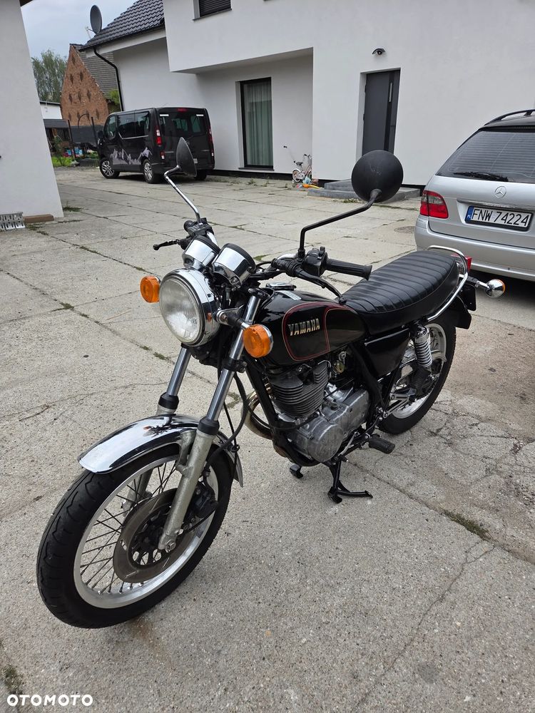 Yamaha SR - 6