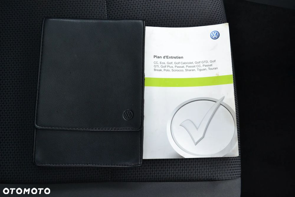 Volkswagen Touran 1.6 TDI DPF BlueMotion Technology MATCH - 32