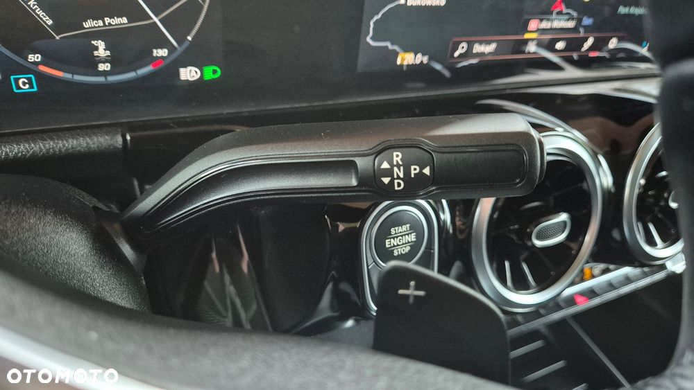 Mercedes-Benz Klasa B 180 Progressive 7G-DCT - 16