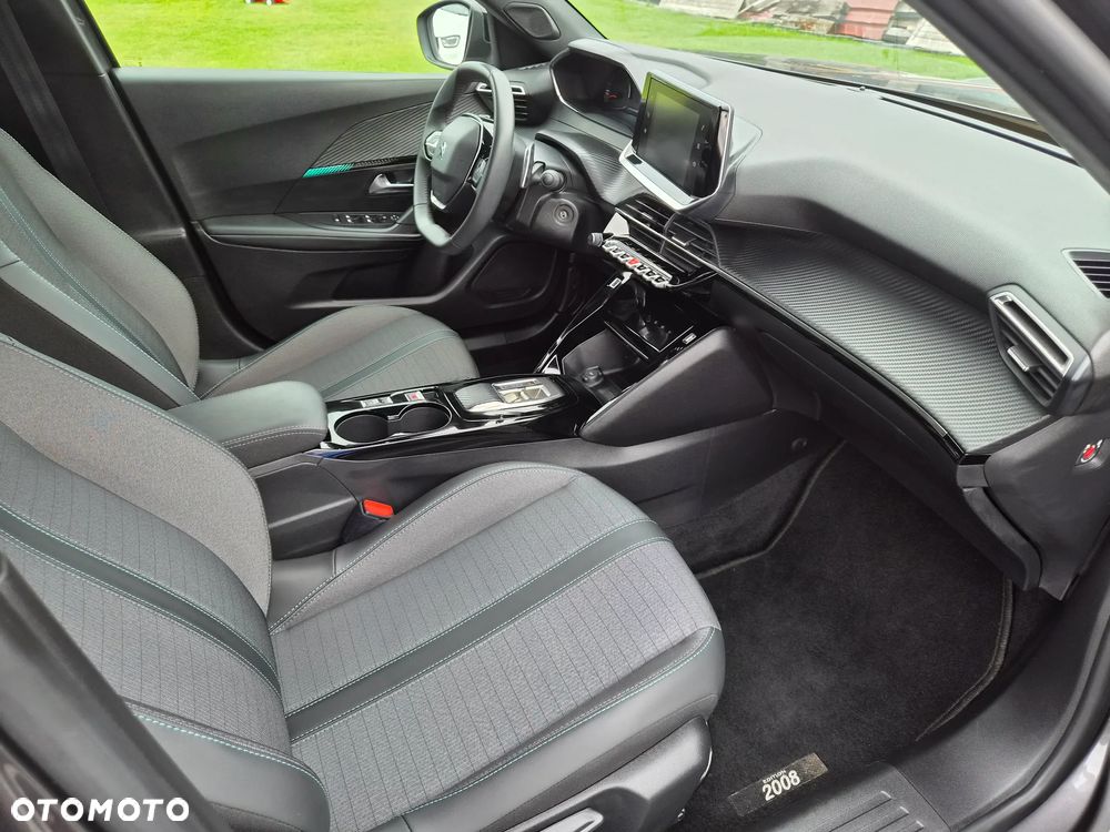 Peugeot 2008 PureTech 130 EAT8 Allure Pack - 16