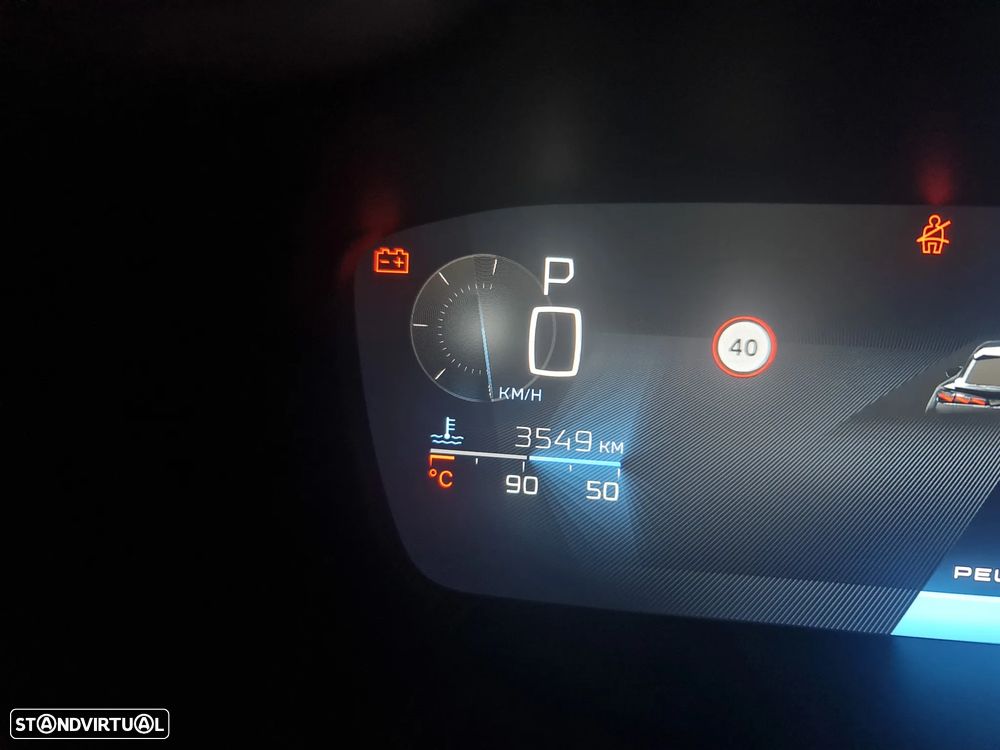 Peugeot 408 1.2 PureTech Allure EAT8 - 16