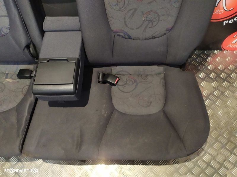 Estofos Hyundai Matrix (Fc) - 5