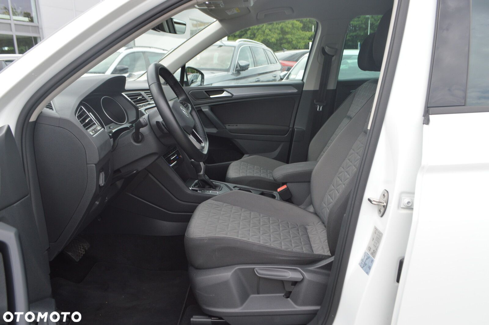 Volkswagen Tiguan 1.5 TSI EVO Life DSG - 8