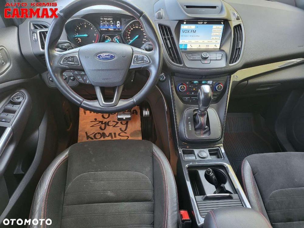 Ford Kuga - 32