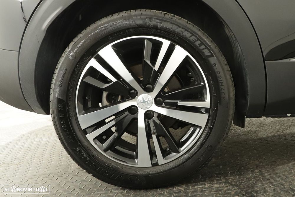 Peugeot 3008 1.2 PureTech GT EAT8 - 5