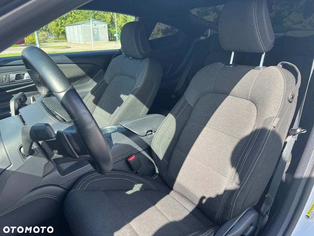 Ford Mustang 2.3 EcoBoost - 10