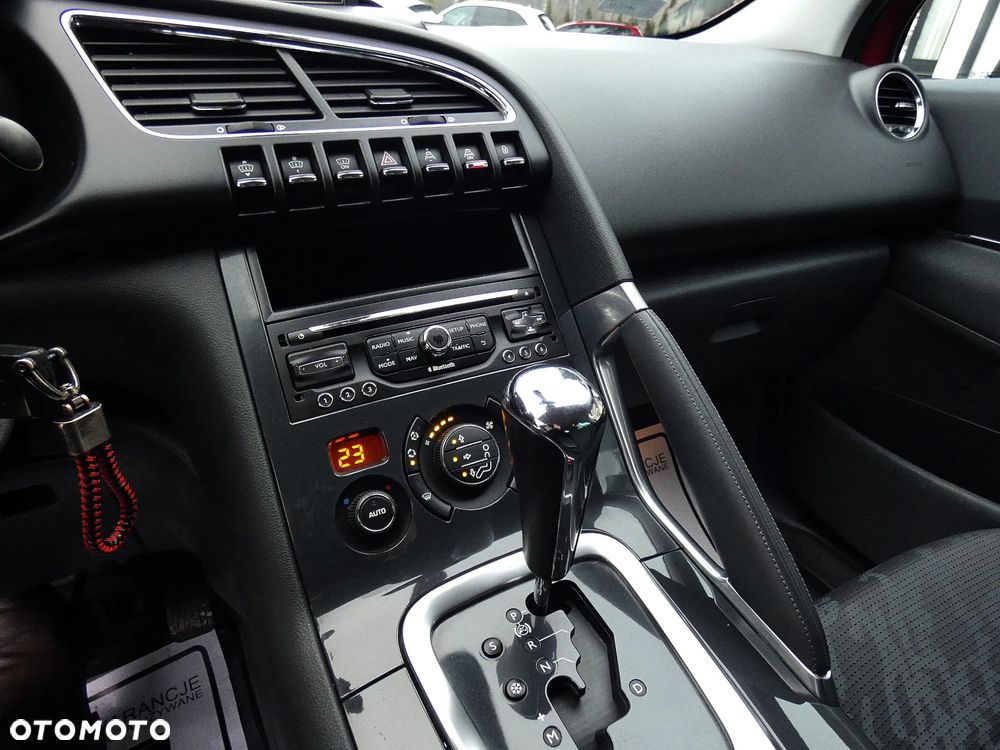 Peugeot 3008 1.6 Premium - 2