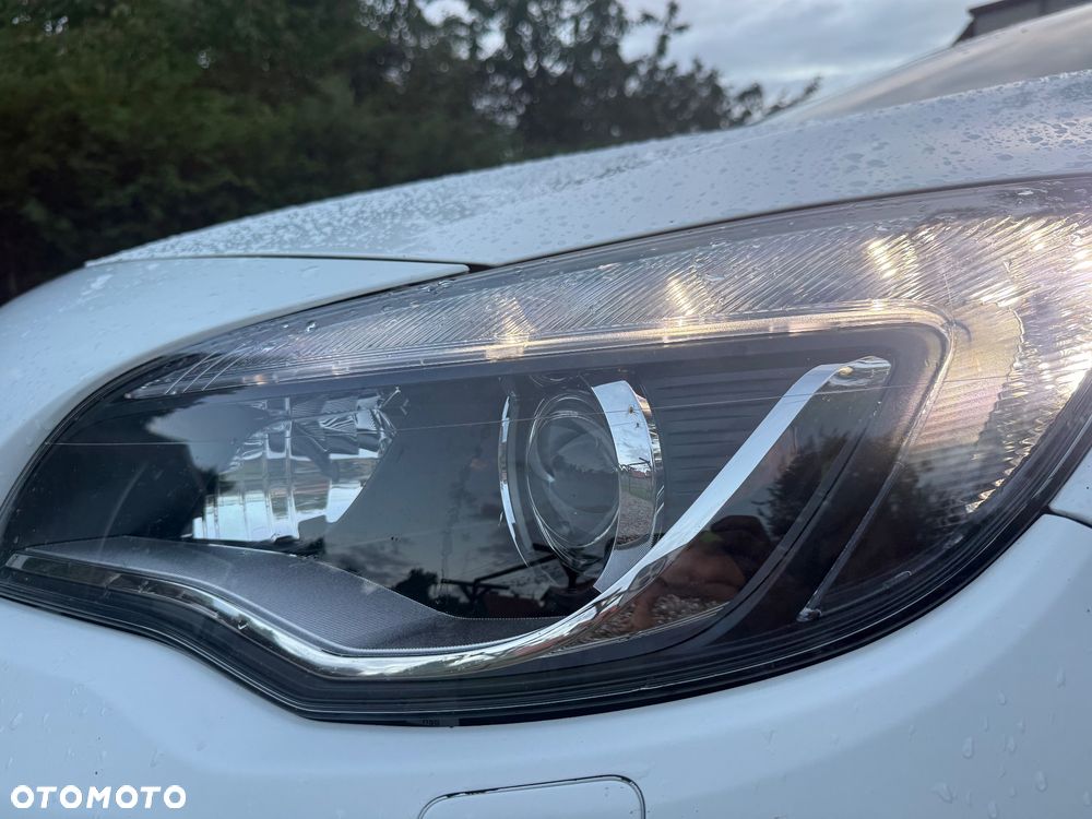 Opel Astra 2.0 CDTI Cosmo - 17