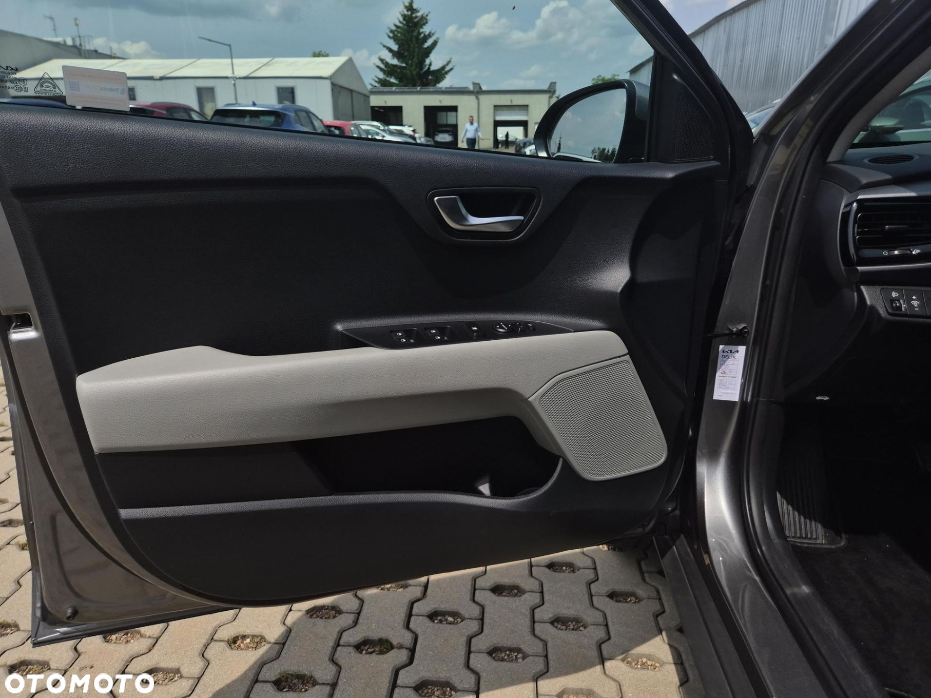 Kia Stonic - 10