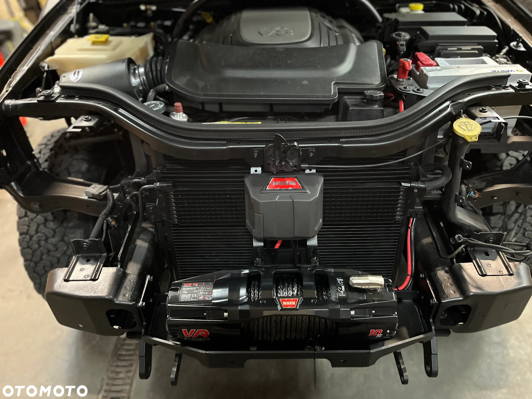 Jeep Grand Cherokee 5.7 V8 HEMI 4WD Automatik Overland - 37