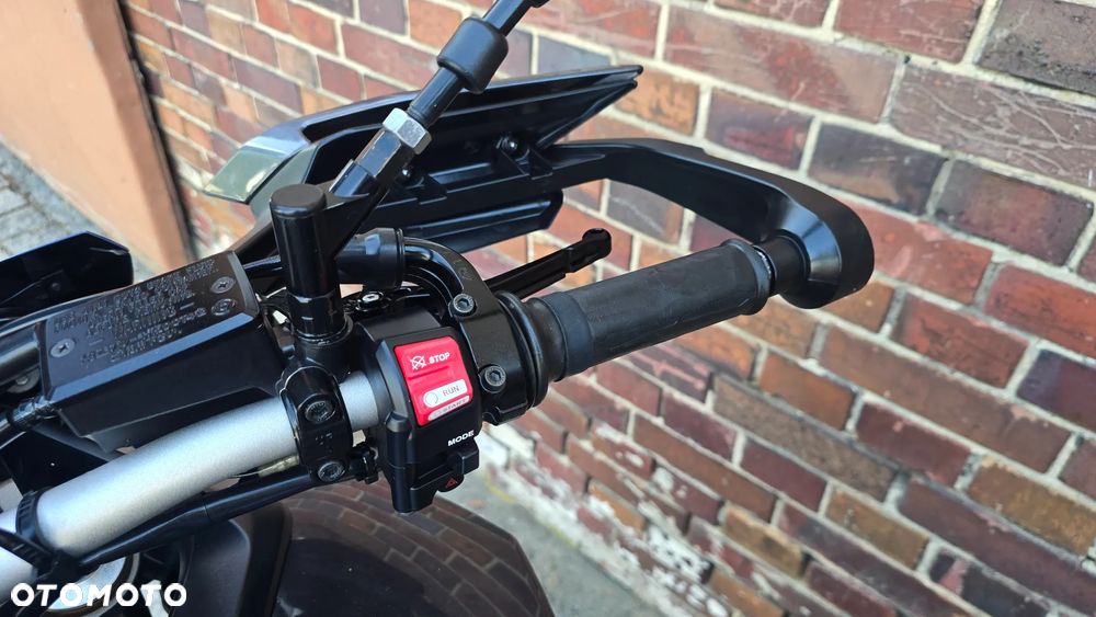 Yamaha Tracer - 12
