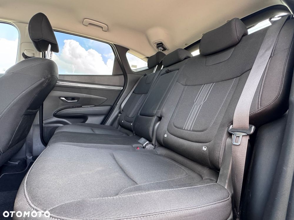 Hyundai Tucson 1.6 T-GDi HEV Executive 2WD - 14