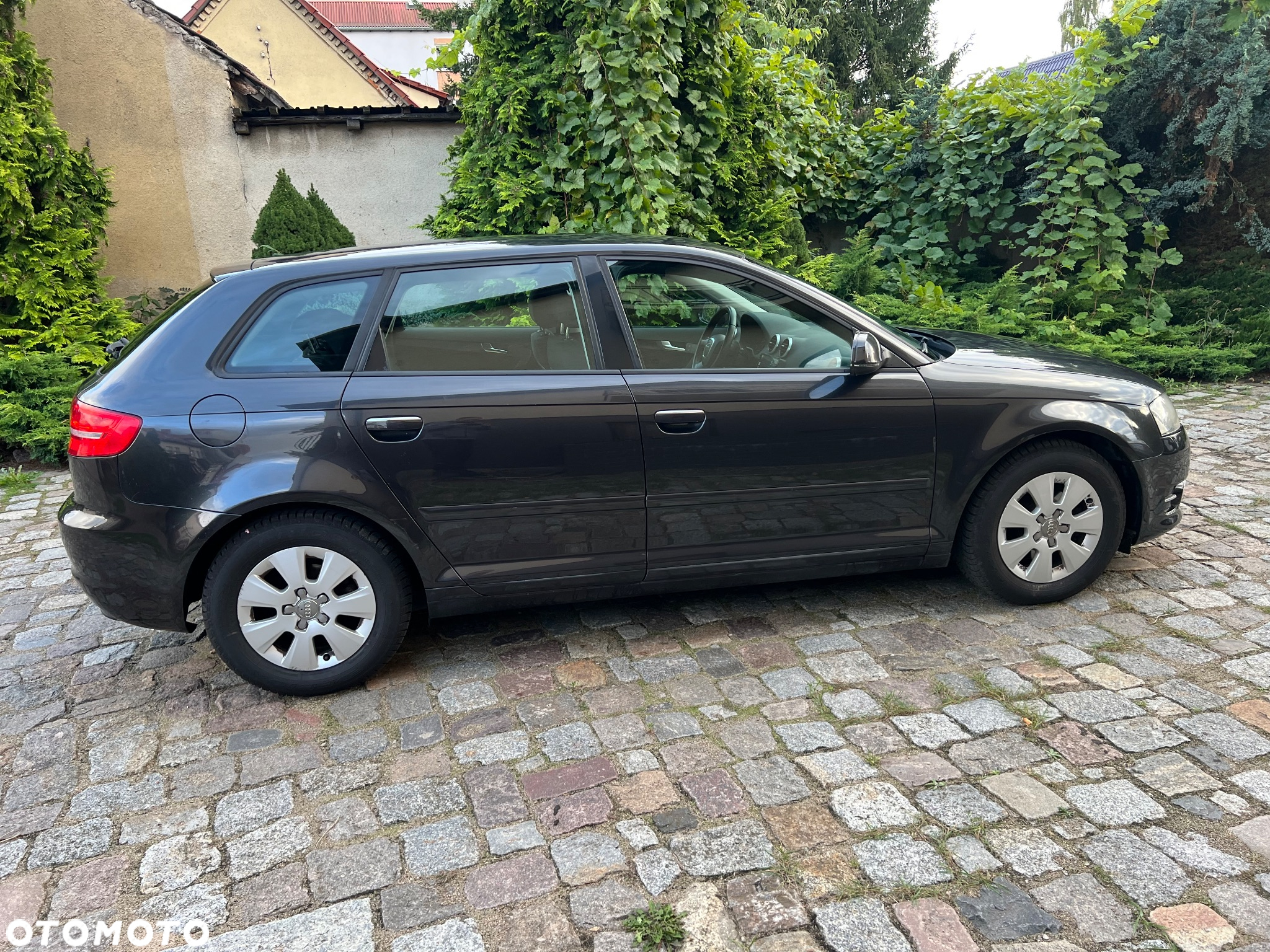 Audi A3 Sportback 1.6 TDI Ambiente - 8