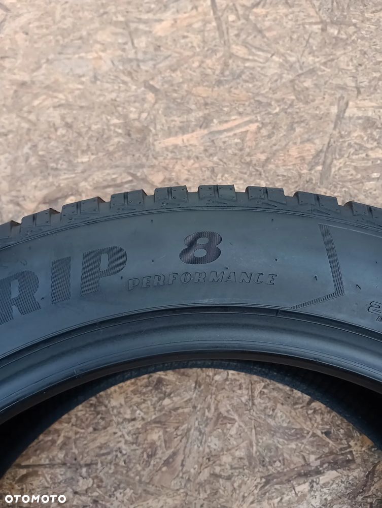 OPONY ZIMOWE 4 x 285/45 R20 GOODYEAR ULTRAGRIP PERFORMANCE 112V - 6