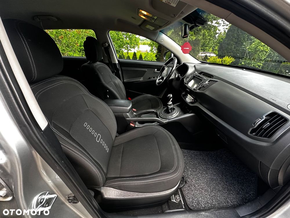 Kia Sportage 1.7 CRDI 2WD ISG Dream-Team Edition - 6