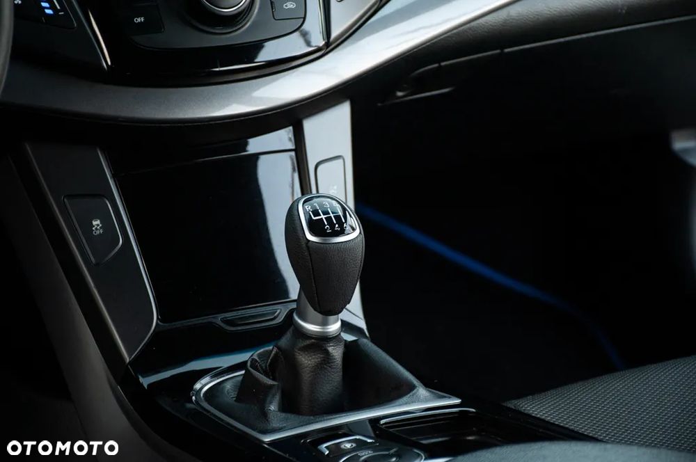 Hyundai i40 i40cw 1.6 Fifa World Cup Edition - 33