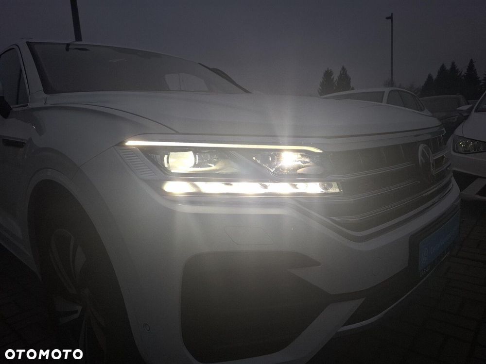 Volkswagen Touareg - 32