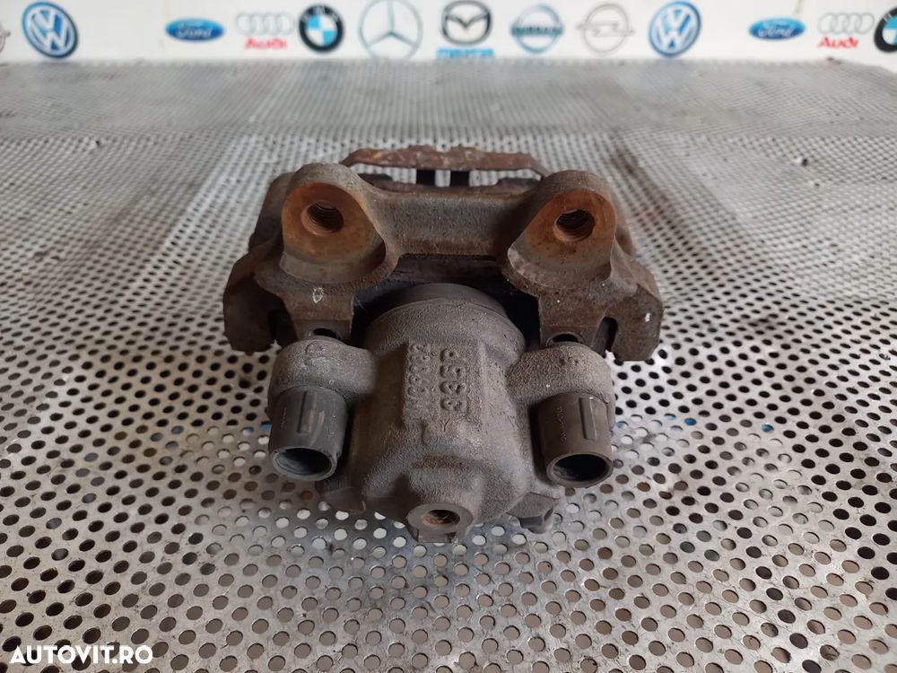 Etrier Spate Bmw F30 F31 F32 F33 F34 F36 F20 F21 F22 F23 - Dezmembrez Bmw - Dezmembrari Arad - 2