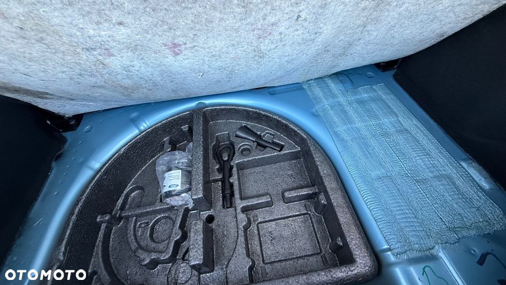 Ford Fiesta 1.25 Ambiente - 29