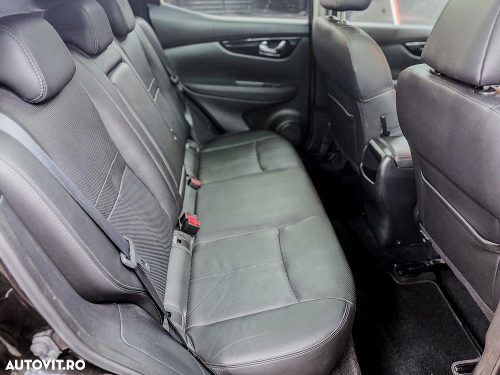 Nissan Qashqai 1.6 DCI TEKNA - 23