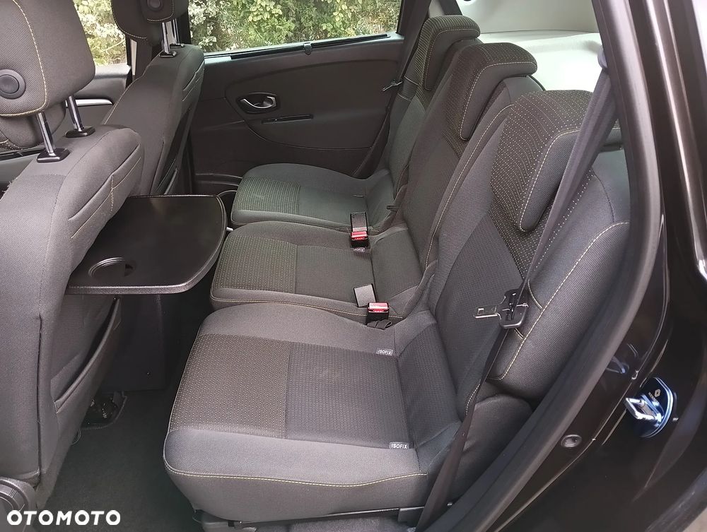 Renault Scenic 1.6 16V 110 Dynamique - 20