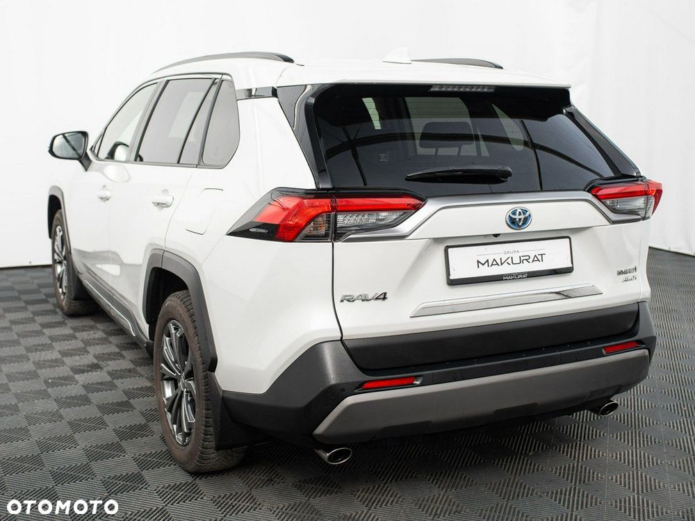 Toyota RAV4 - 5
