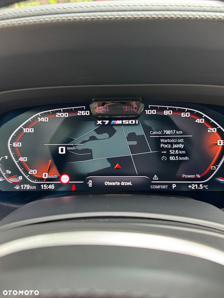BMW X7 M50i sport - 25