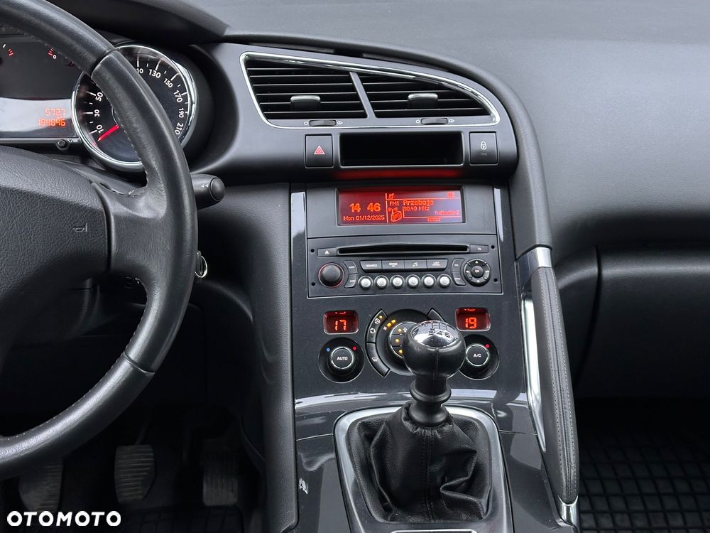 Peugeot 3008 1.6 HDi Trendy - 23