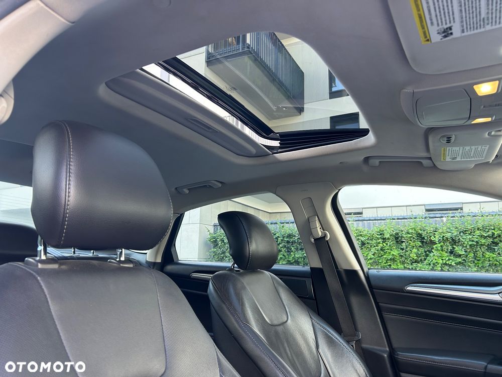 Ford Mondeo 2.0 Hybrid Titanium - 8