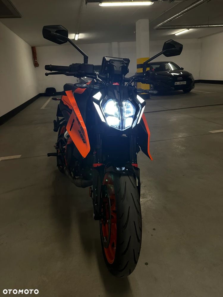 KTM Duke - 3